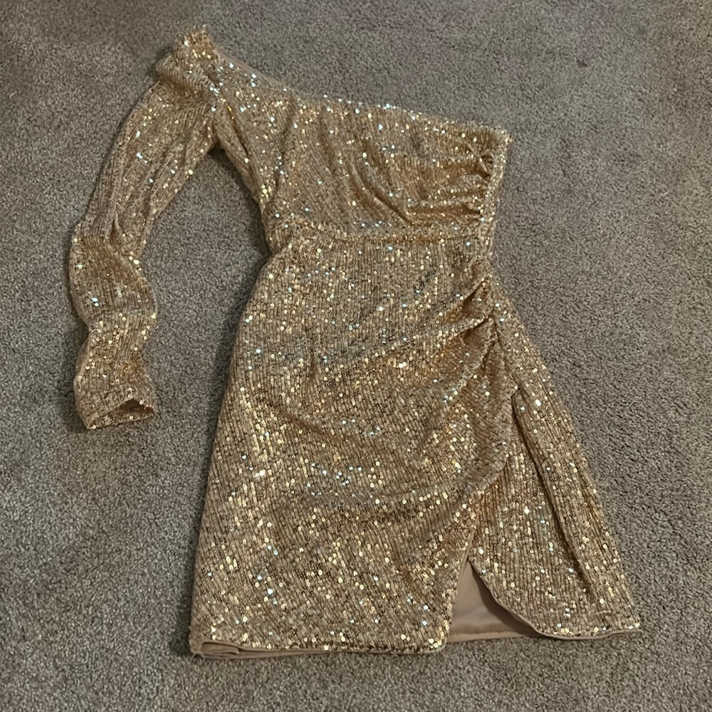 Windsor Hoco dress